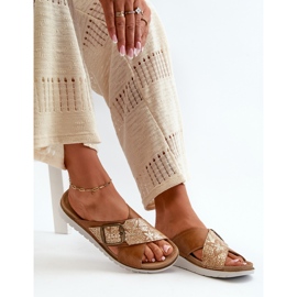 Bequeme Damen-Flip-Flops mit Schnalle Inblu CN000032 Camel braun 9