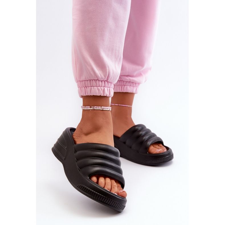 Leichte Damen-Flip-Flops aus Schaumstoff mit Keilabsatz und Plateau, Black Tendrea schwarz 2
