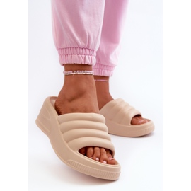 Leichte Damen-Flip-Flops aus Schaumstoff mit Keilabsatz und Plateau, beige Tendrea 2