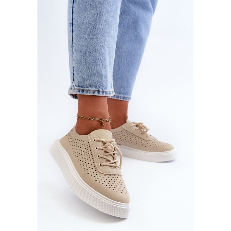 Beige Tanvi Openwork Sneakers auf der Plattform 2