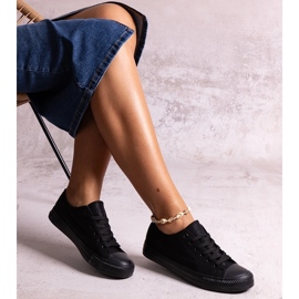 Schwarze, glänzende Rashidah-Sneaker 1