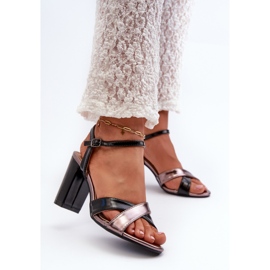 Abilica-Sandalen aus Öko-Leder mit hohem Absatz in Schwarz 2