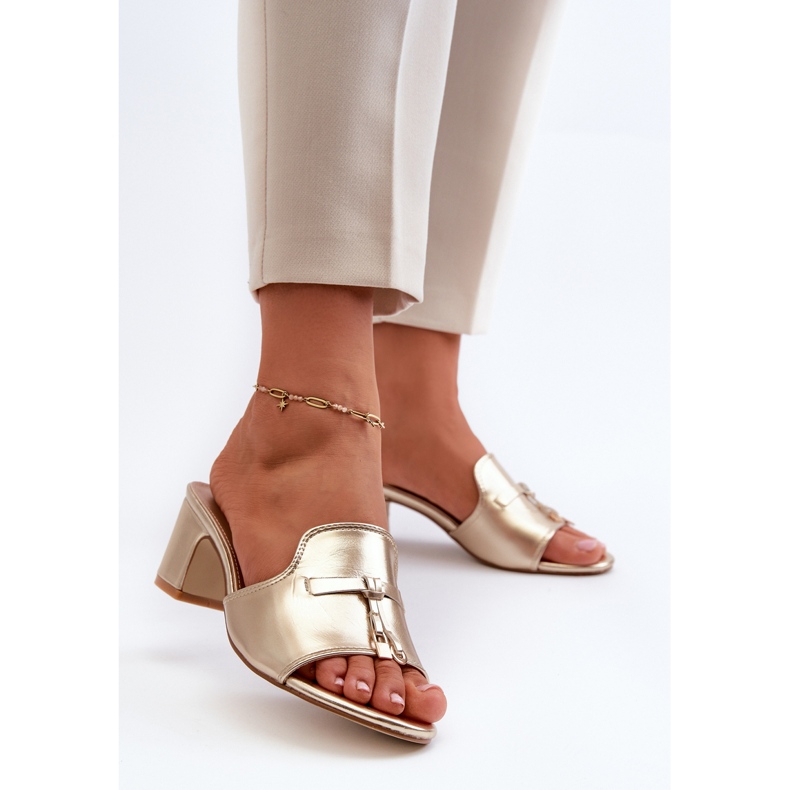 Damen-Flip-Flops aus Öko-Leder mit hohen Absätzen, Gold Jemenna golden 2