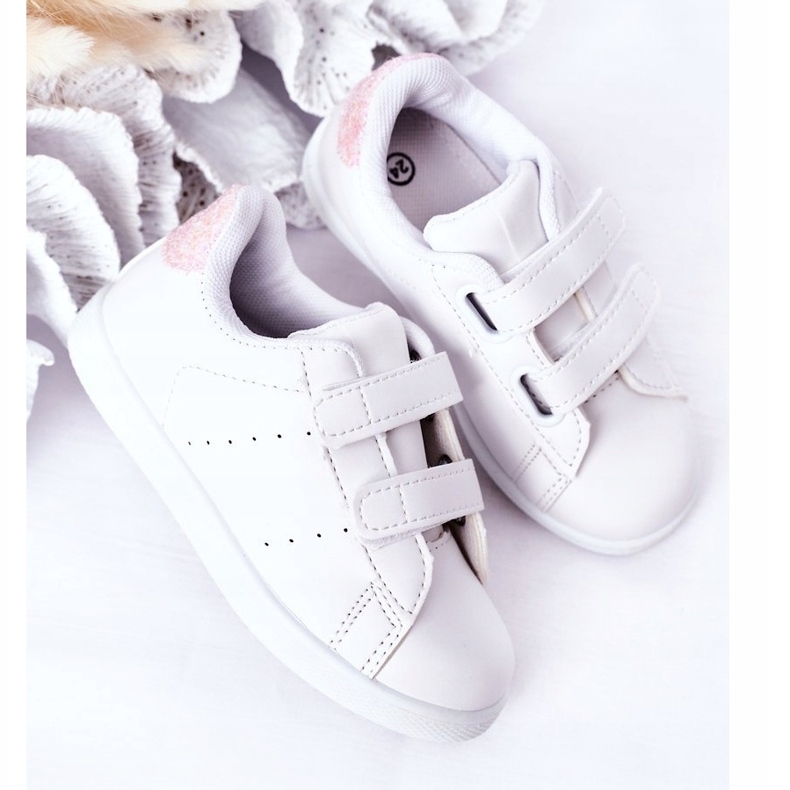Kinderturnschuhe mit weißem und rosa Klettverschluss 4