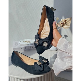 Damen-Ballerinas aus Öko-Wildleder mit Schleife und Brosche in Schwarz von Satris 7