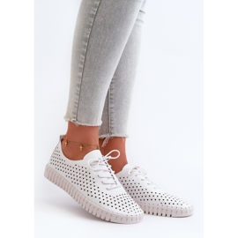 Damen-Sneakers aus Leder mit durchbrochenem Muster, Weiß Ilvima 1