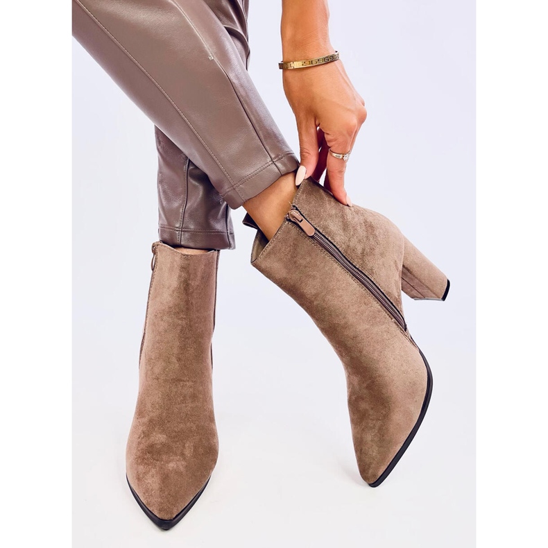 Klassische Titina Khaki-Stiefel mit hohen Absätzen beige 1