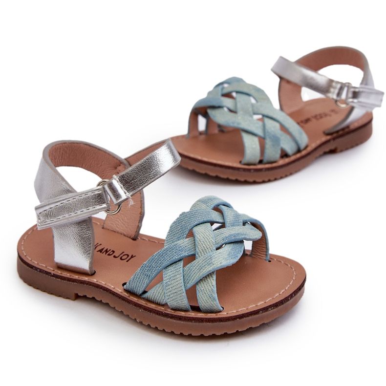 Blaue Kindersandalen mit Klettverschluss und verflochtenen Riemen 7