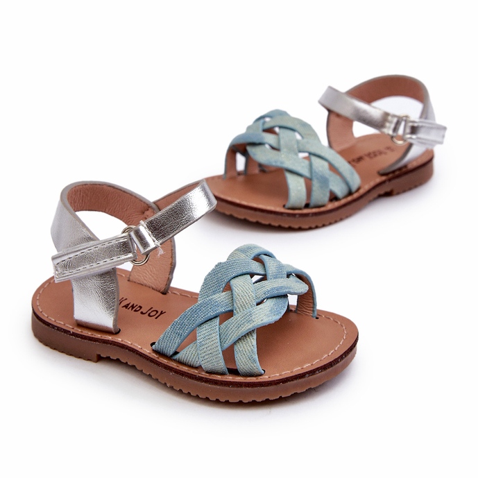 Blaue Kindersandalen mit Klettverschluss und verflochtenen Riemen 3