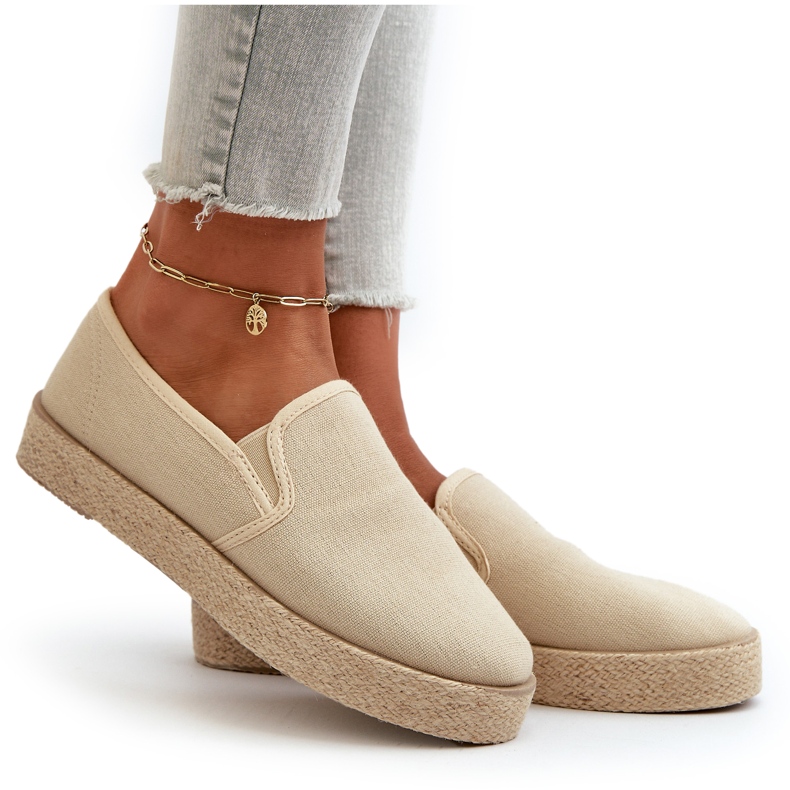 News Damen-Espadrilles auf beigem Plateau 4