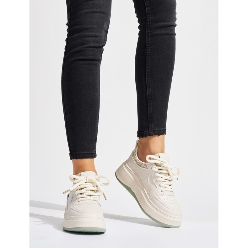 Schwarze Damen-Sneaker mit dicker Sohle beige 2