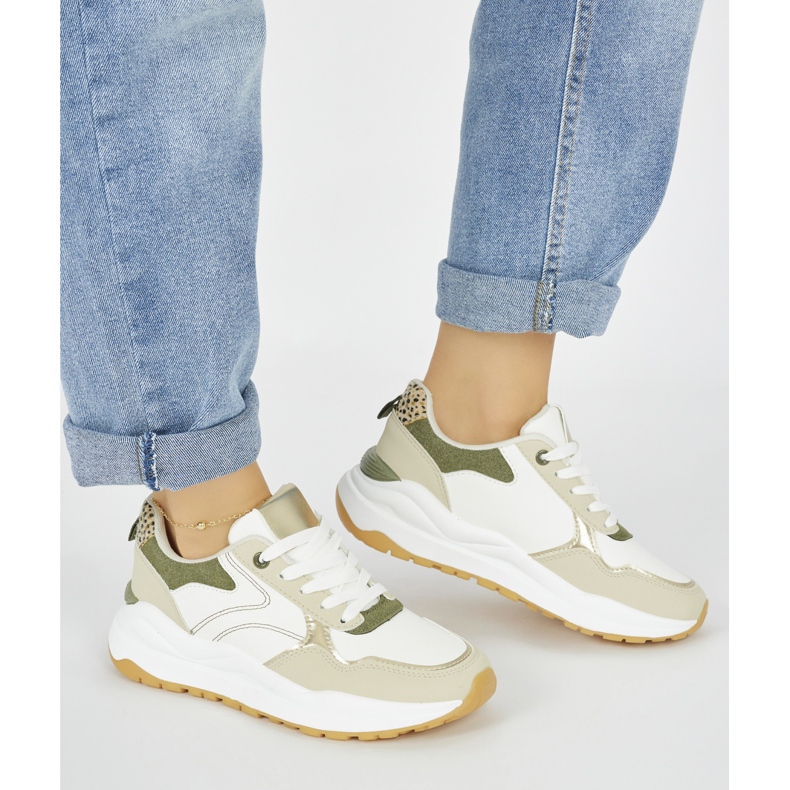 Mehrfarbige Damen-Sportschuhe mit dicker Sohle weiß 1