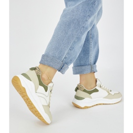 Mehrfarbige Damen-Sportschuhe mit dicker Sohle weiß 2