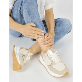 Beigefarbene Damen-Sportschuhe mit dicker Sohle 1