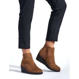 Braune Keilstiefel 1