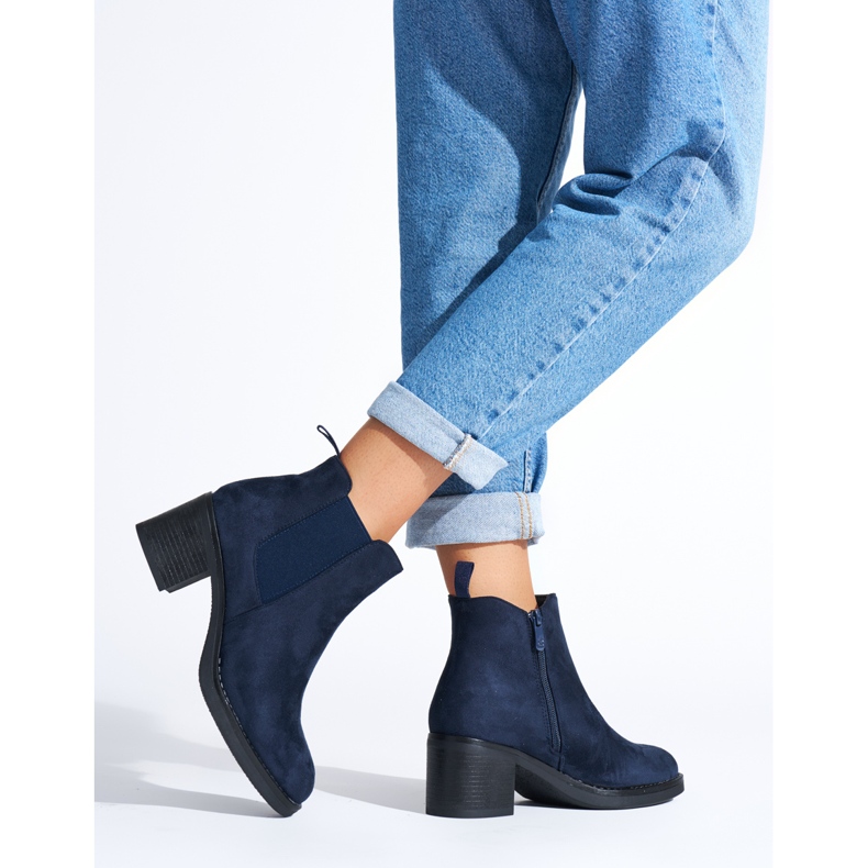 Marineblaue klassische Stiefeletten 2