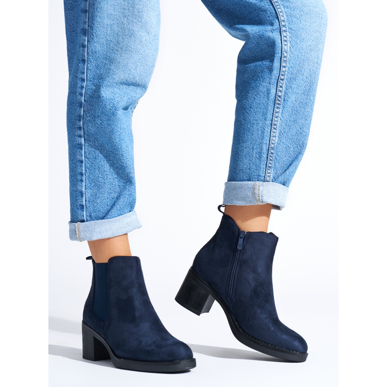 Marineblaue klassische Stiefeletten 1