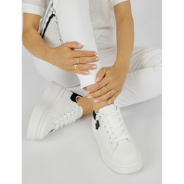 Weiße Damen-Sportschuhe 1