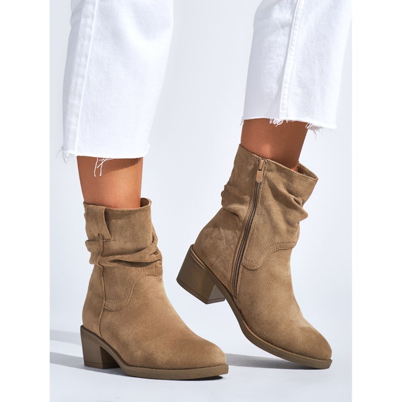Beige Cowboystiefel für Damen 1