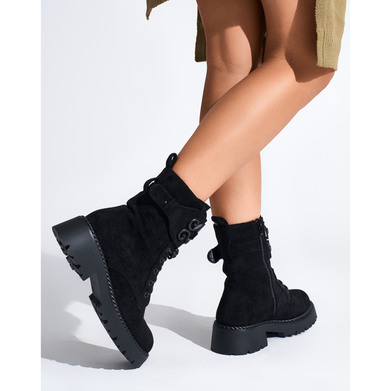 Schwarze Damen-Arbeiterstiefel aus Wildleder 1