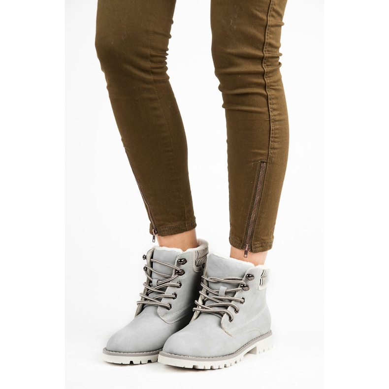 Vices New Collection Trapper mit niedrigen Lastern grau 1