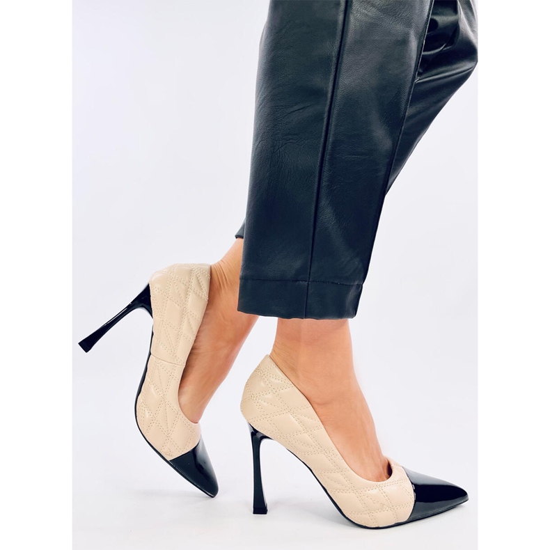 Chanelkikikiki Sheltoni Beige High Heels 2