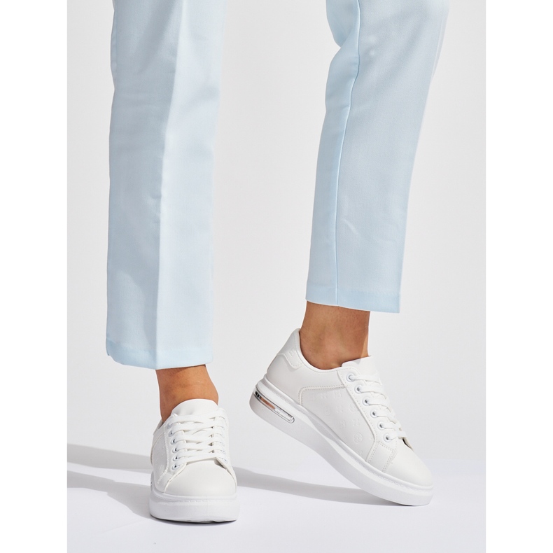 Weiße Plateau-Sportschuhe 1