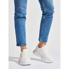 Weiße Damen-Sneaker 2