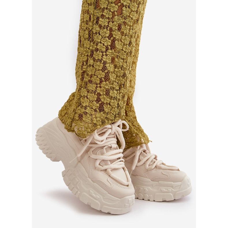 Hellbeige Damen-Sneaker mit dicker Sohle von Nevela 1