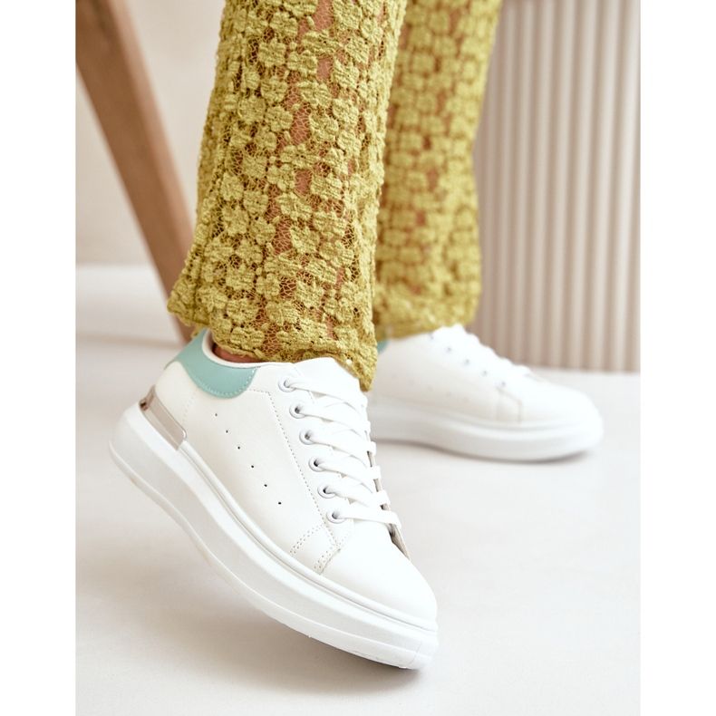 Niedrige Plateau-Sneaker für Damen aus Öko-Leder, Weiß und Grün, Nevelena 2