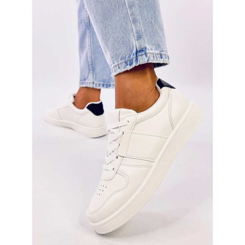 Lemoro Schwarze Damen-Sneaker weiß 2