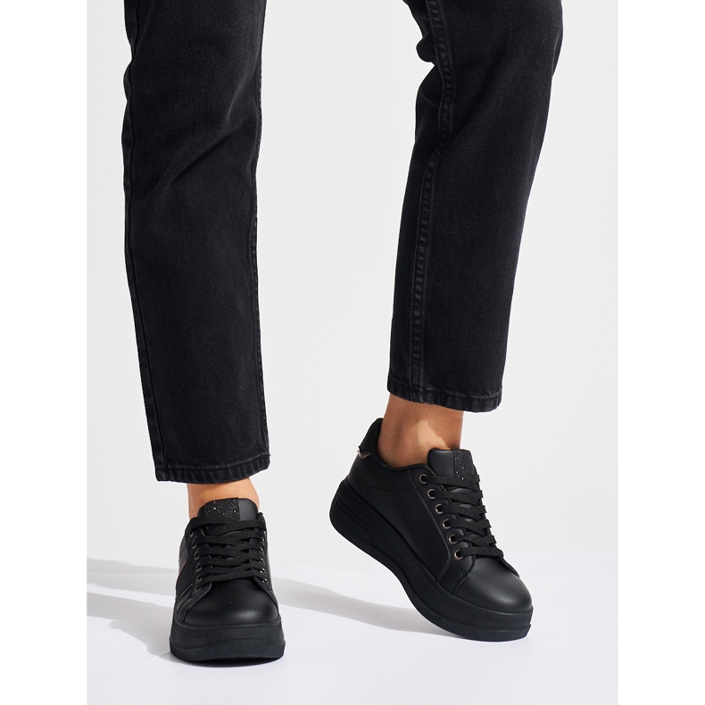 Schwarze Plateau-Sneaker für Damen 1