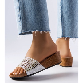 Silberne Keilsandalen von Elitha 1