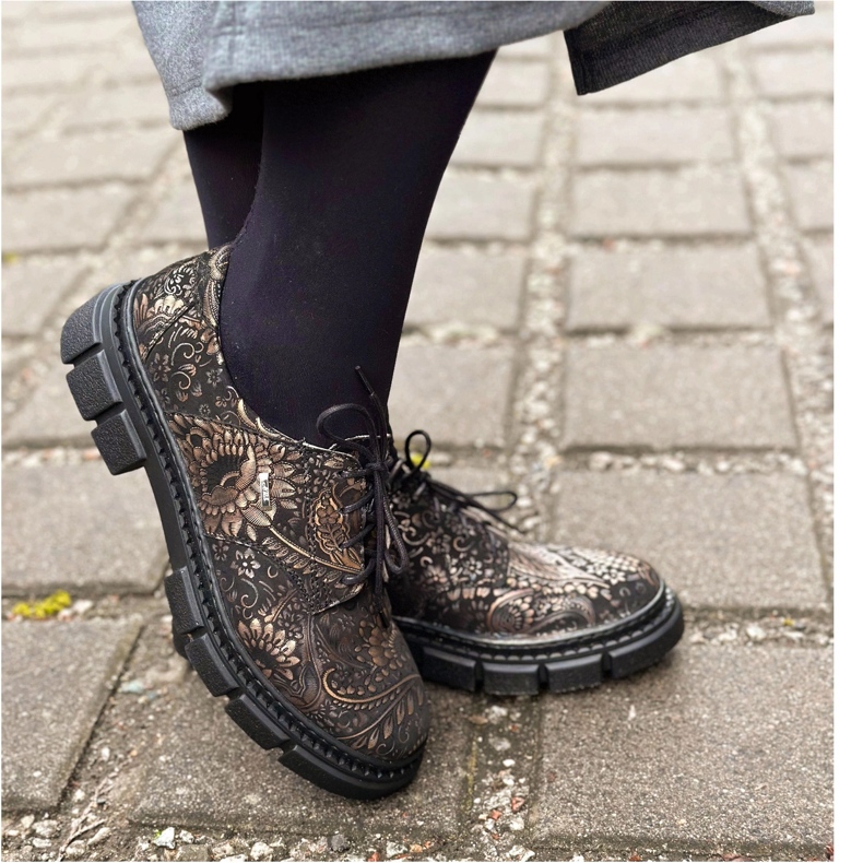 Olivier Damen-Lederschuhe mit dicker Sohle, Blumen, 1.134 PLN mehrfarbig 2