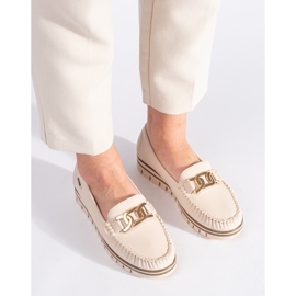 Beige Damenschuhe auf der Plattform 2