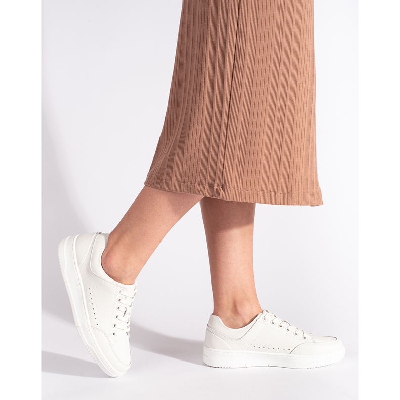 Weiße Ledersneaker mit hohem Plateau 1