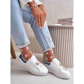 Low-Top-Sneaker aus Öko-Leder mit weißen und blauen Cillione-Pins 4