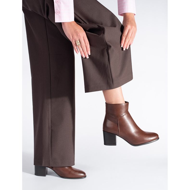 Braune Stiefeletten mit hohen Absätzen von Sergio Leone 2