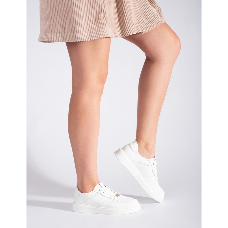 Weiße Damen-Sportschuhe aus Leder 1