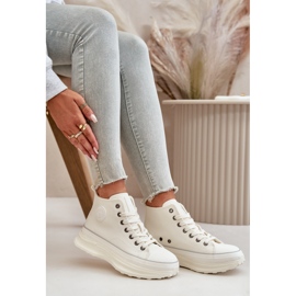 Damen-Plateau-Sneaker aus Öko-Leder Big Star OO274064 Weiß 10
