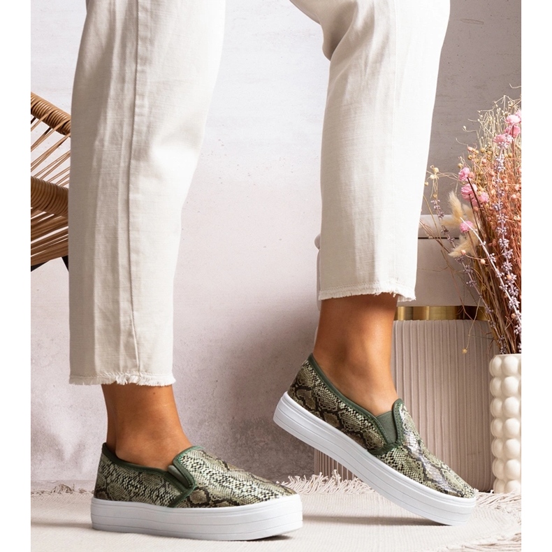 Grüne Irving-Sneaker zum Hineinschlüpfen 1