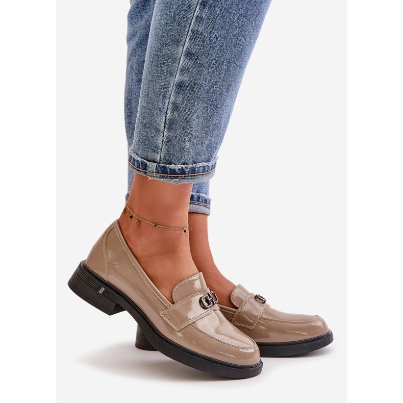 Damen-Mokassins aus Lackleder Khaki Vinceza 58409 grün 1