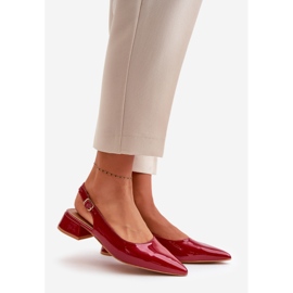 Ballerinas aus Lackleder mit niedrigem Absatz und spitzen Zehen, Anarinne rot 1