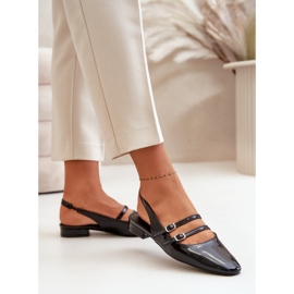 Ballerinas aus Lackleder mit Riemen an niedrigen Absätzen, schwarze Bialettia 5