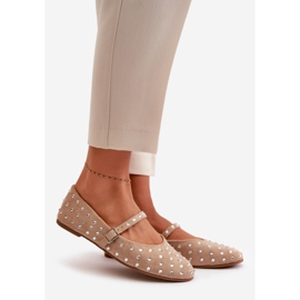 Verzierte beige Ballerinas aus Öko-Wildleder mit Gürtel Tirilissa 1