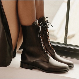 Marco Shoes Klassische Stiefel mit niedrigem Absatz schwarz 1