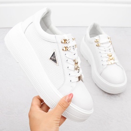 Weiße Damen-Lederschuhe auf der Plattform Filippo DP6382 1