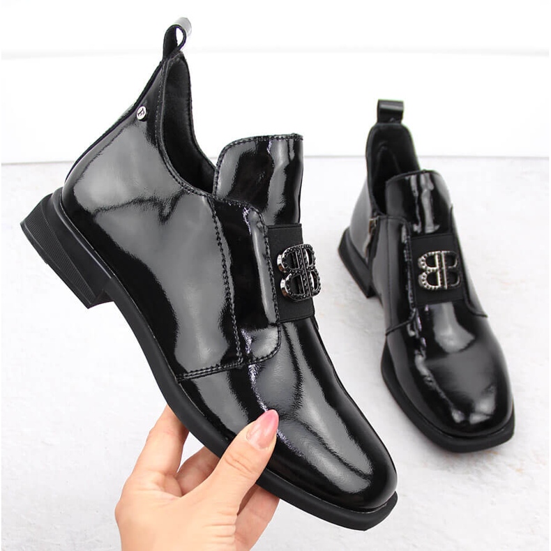 Damen-Stiefeletten aus Lackleder mit Verzierung, schwarz Filippo DBT4763 1