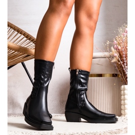 Schwarze Stiefel mit hohem Absatz von Marisa 1