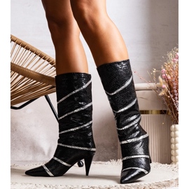 Schwarz-silberne isolierte Nevzo-Stiefel 1